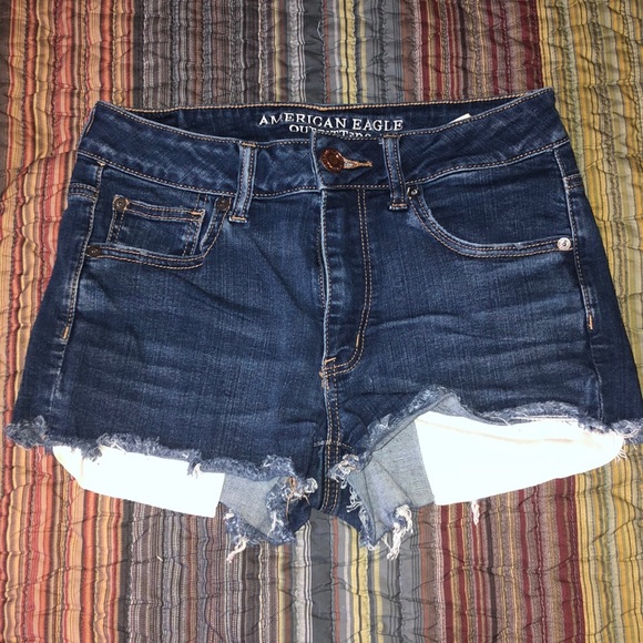 AE shorts - Picture 2 of 3